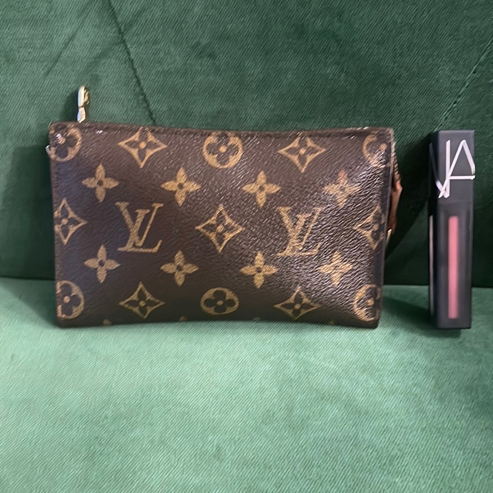 ⚜️ Louis Vuitton ⚜️Vintage Pouchette Case